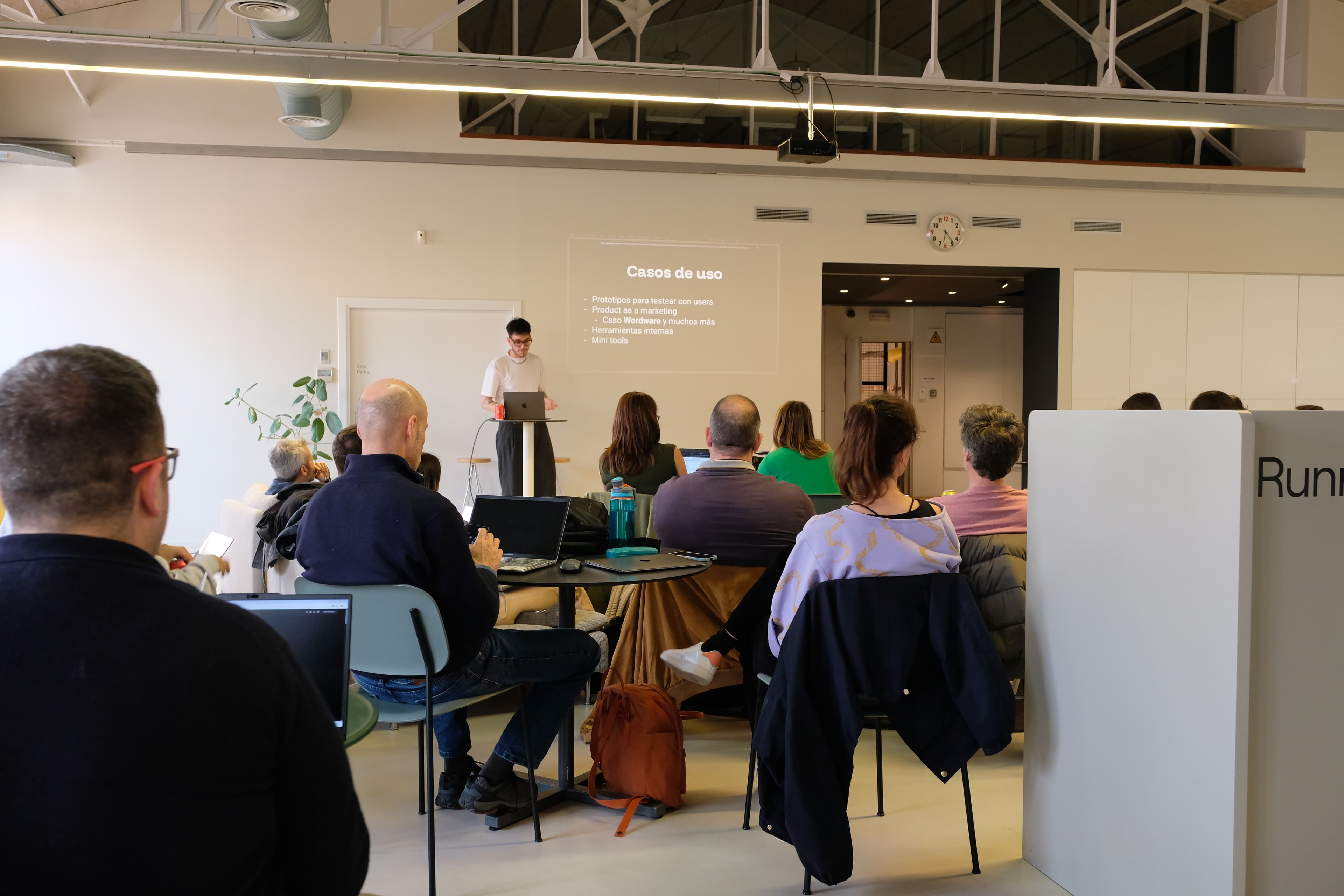 Runroom LAB No Code con AI