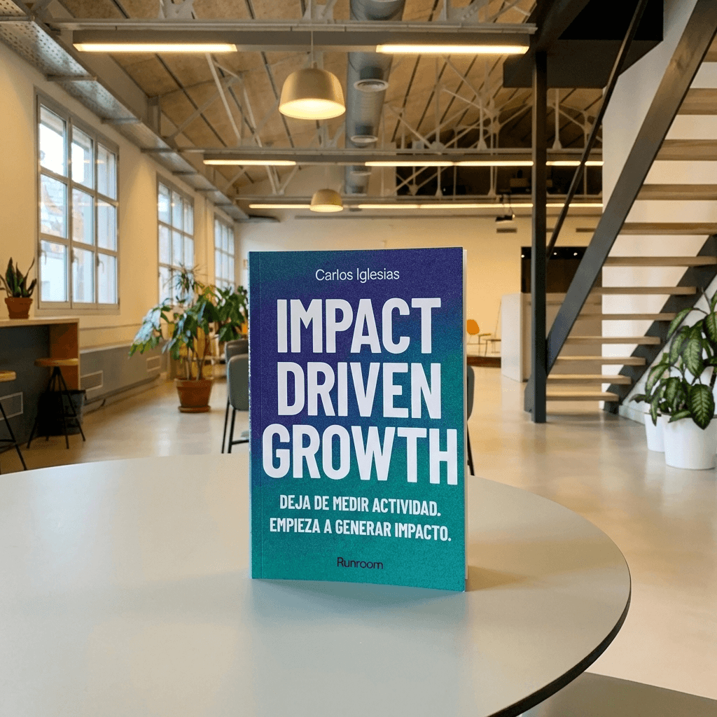 Firma de libro Impact-Driven Growth™ de Carlos Iglesias por Sant Jordi 📖🌹