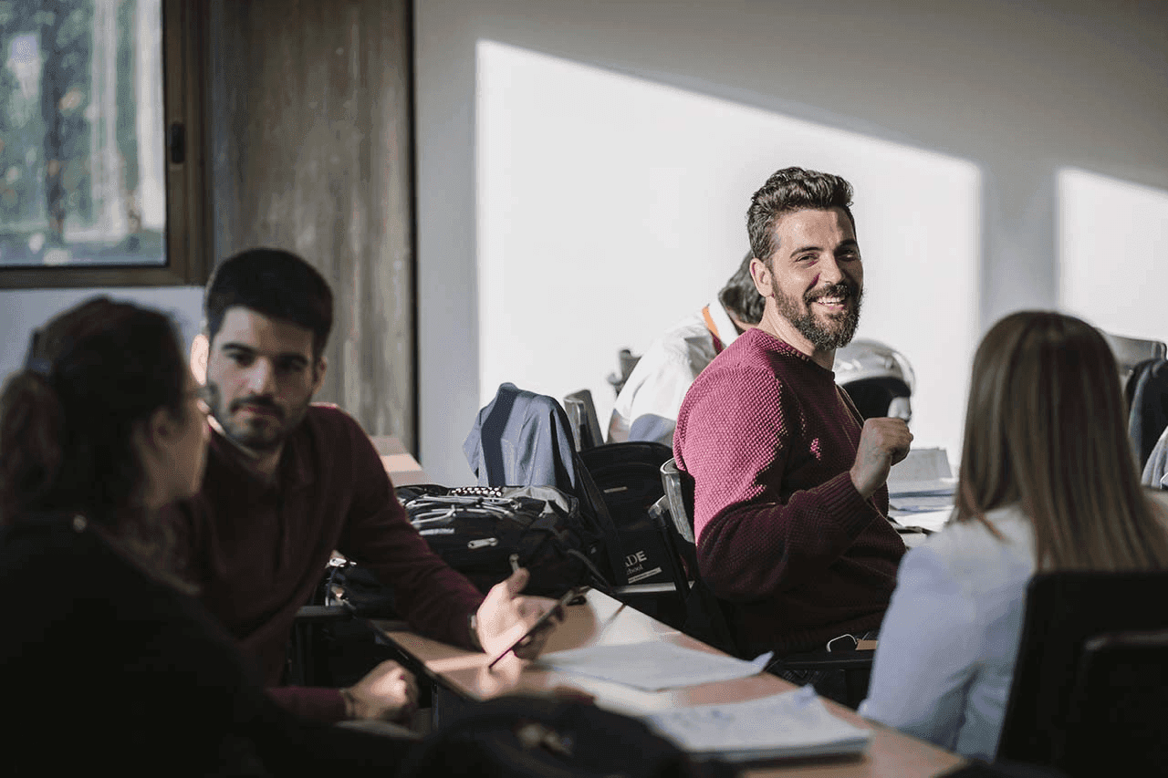 Estrategia digital de atracción para los líderes del futuro